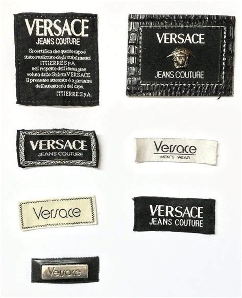 etichetta versace originale|HOW TO TELL IF A VERSACE PIECE IS ORIGINAL.